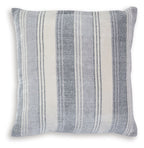 Adikus - Pillow